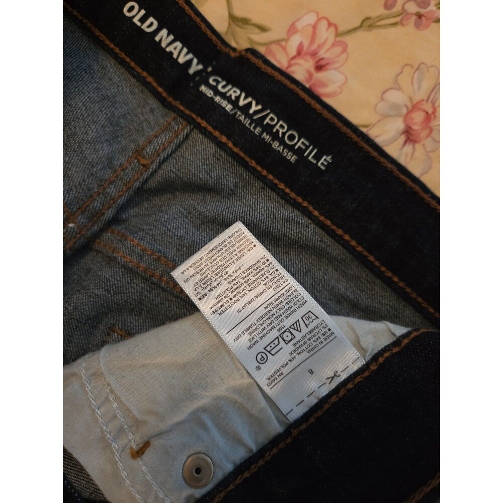 Old Navy Curvy Mid Rise Dark Denim Boot Cut Size 8 - Picture 8 of 8